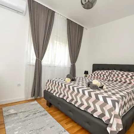 Darija 1 Apartment *