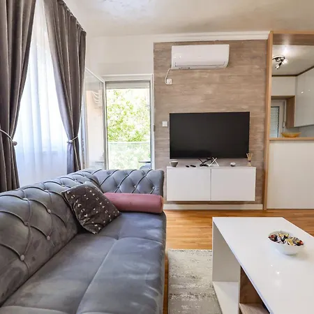 Darija 1 Апартаменты Требинье