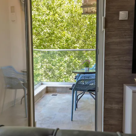 Апартаменты Darija 1