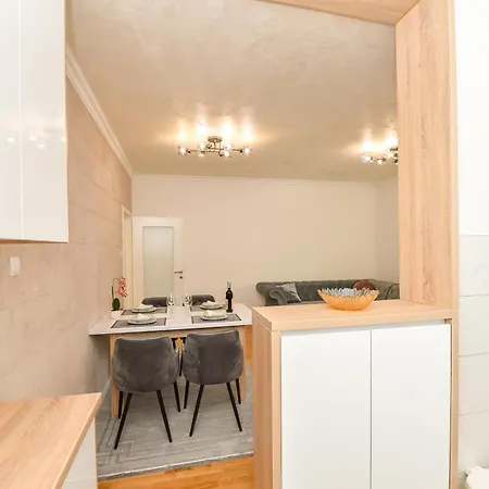 شقة Darija 1 تريبينيي